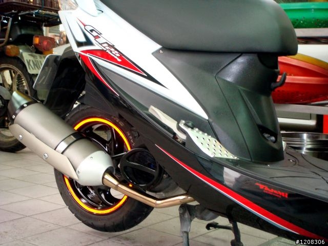 [開箱]GT125改YZF R1排氣管(02/20新增影音檔)