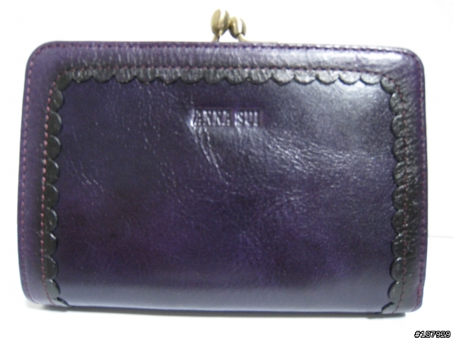 【分享】2008 耶誕禮物之 ANNA SUI 中夾 開箱文