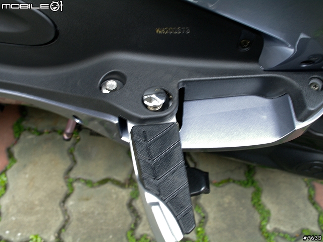 RV 250 EFI EVO鐵灰色-簡單開箱文