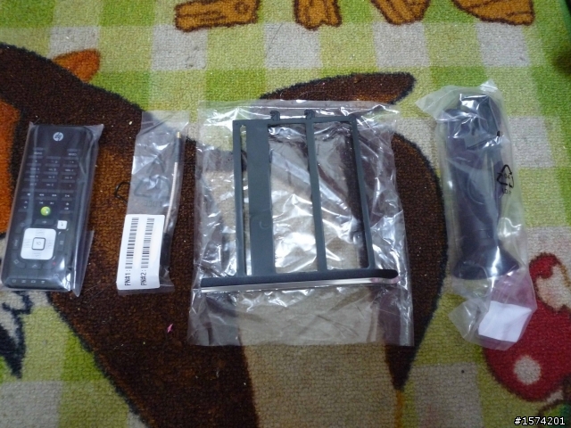 HP DV4 到手~~  ＞口＜開心的哩～ 開箱文