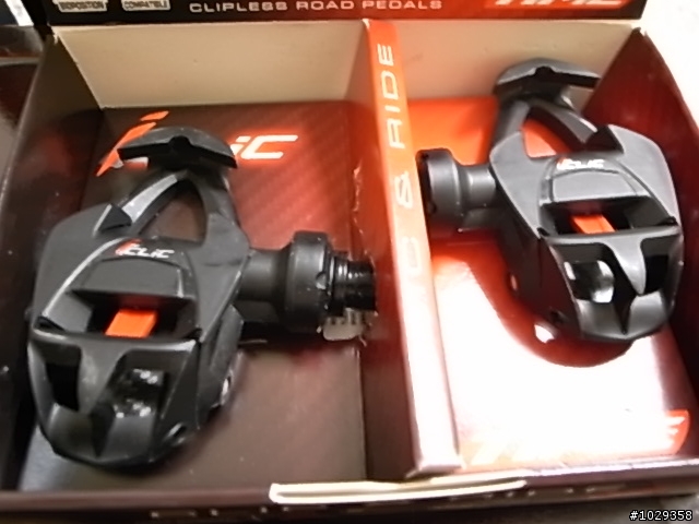 開箱文---2010年款 TIME I-Clic Carbon 公路車踏板