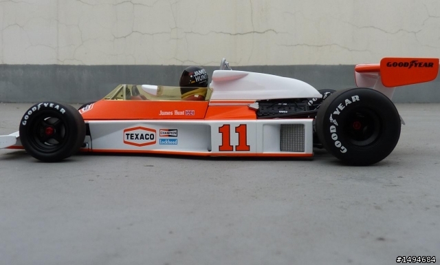 模型車收藏分享[028-Minichamps, 1/18, McLaren Ford M23, James Hunt, 1976]