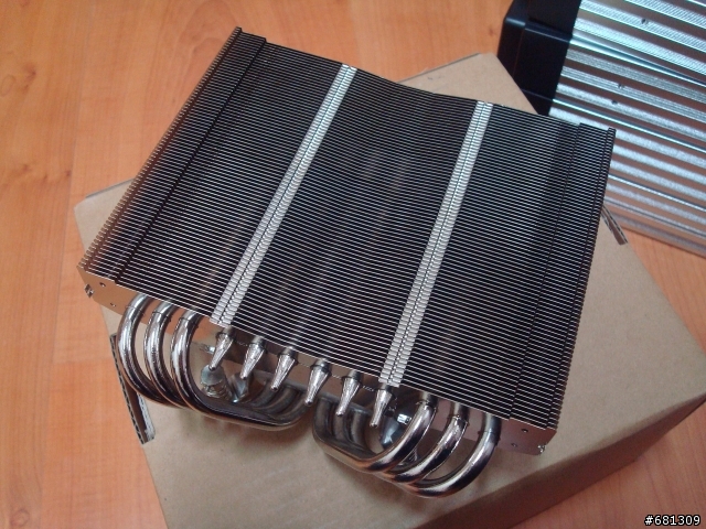 個人陣列伺服器分享~I7 920+ASUS P6X58D Permium+12GB DDR3 1600