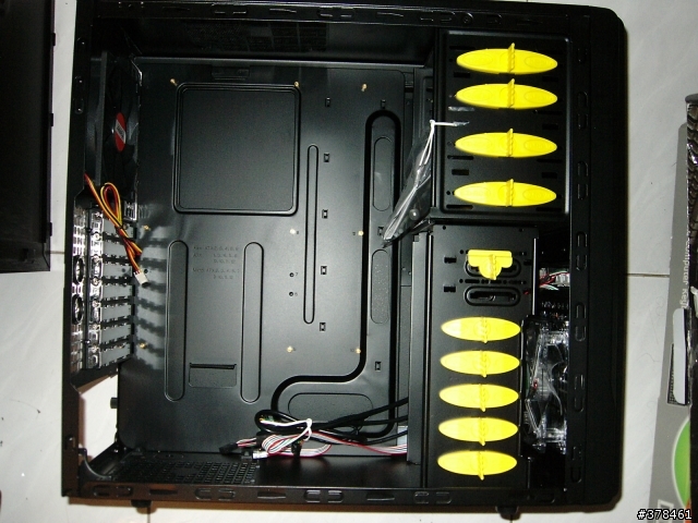 [分享]一咖便宜好殼大衛肯尼CyberSLIM HM690