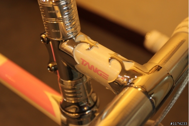 女王與男僕的日本丹下  TANGE  鋼管公路車 經典登場