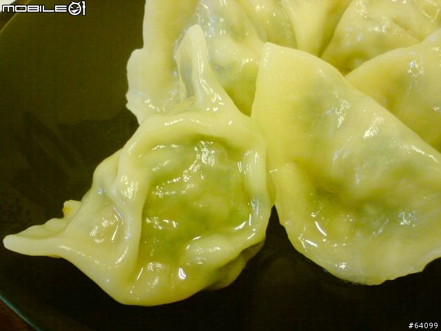 [分享] 有趣桌別，一口萬水餃館