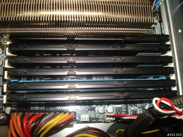 個人陣列伺服器分享~I7 920+ASUS P6X58D Permium+12GB DDR3 1600