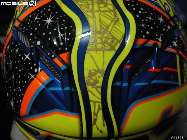 過年換新帽之AGV GP-TECH 簡單開箱