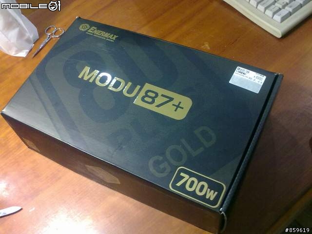 不專業開箱文 金牌ENERMAX 700W modu 87+