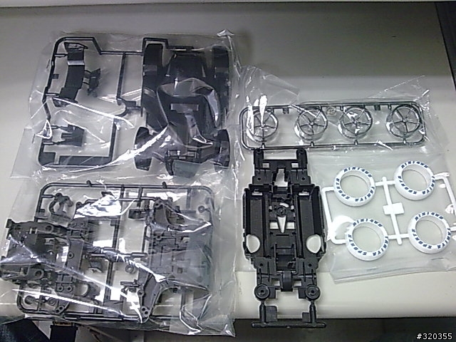 [兒時回憶] 2/9更新  TAMIYA ミニ四駆限定--SAVANNA LEO BLACK SPECIAL Ver.II-- 開箱文