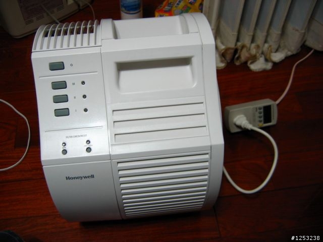 [開箱]我的 HONEYWELL 17000 空氣清靜機到手啦，美國製造粗枝大葉，卻具巧思功能強大。(圖多)(變電家測試)