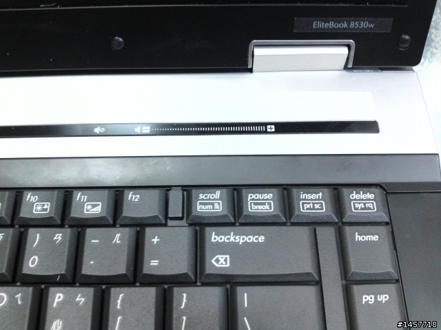[開箱]HP EliteBook 8530w WB263PA