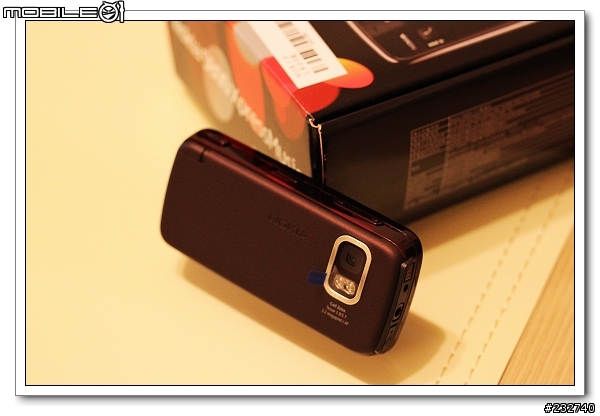 [純開箱] 智慧觸控超值首選～NOKIA 5800魅力紅 VS.換手機血淚史 （加映包膜實況）