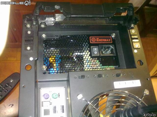 不專業開箱文 金牌ENERMAX 700W modu 87+