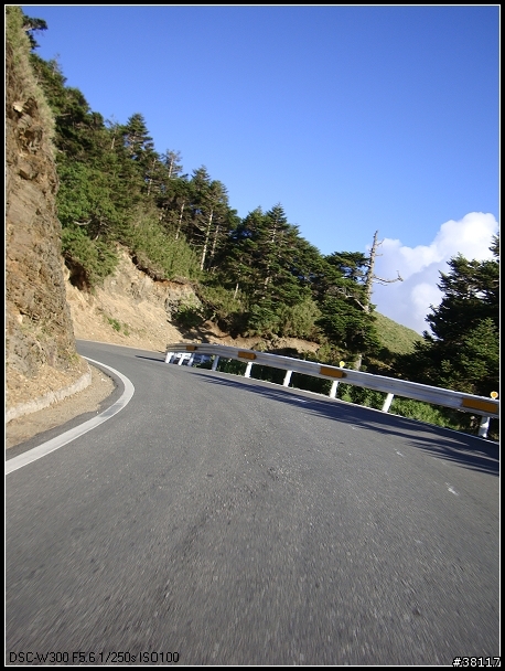 2009.07.29舊圖新貼~環島就是要這種好天氣才爽!(南橫+中橫)