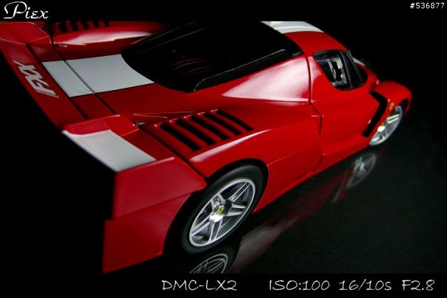 [1/18]ENZO Ferrari再進化－FXX