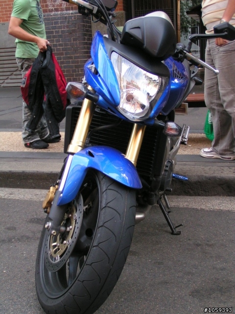 雪梨車友的CB600+SYM Citycom300i