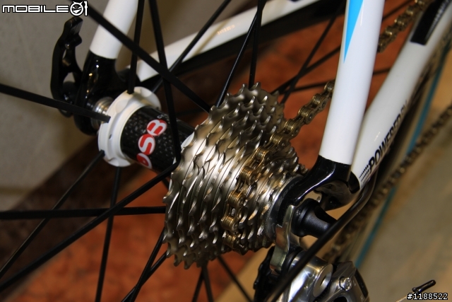 [開箱] 2010 KUOTA KOM ag2r 車隊版  ~~~  清新陽光 過年開箱