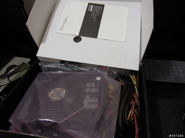 [開箱]SilverStone DA650 全模組化電源供應器 (就只有開箱)