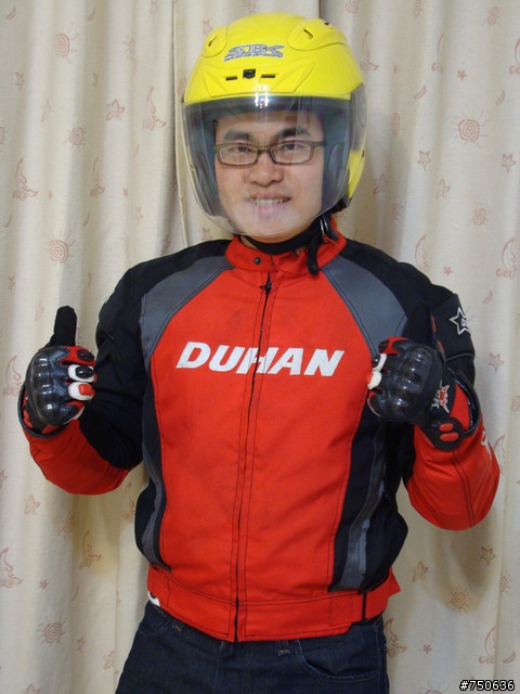 ~開箱~DAINESE SF TEX 四季防摔衣!!