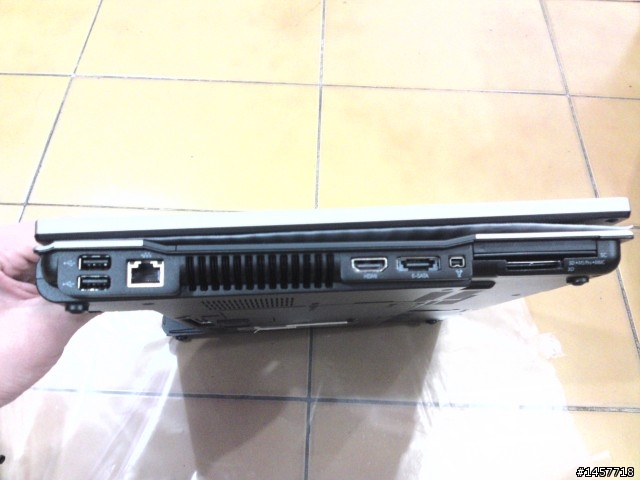 [開箱]HP EliteBook 8530w WB263PA