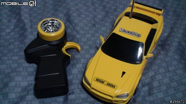 室內遙控甩尾車TOMY DRIFT-NISSAN GTR 開箱