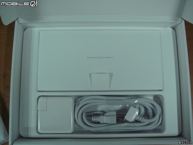 [開箱] MACBOOK 小白 第一顆蘋果
