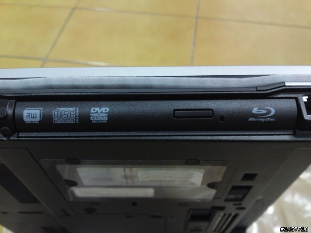 [開箱]HP EliteBook 8530w WB263PA