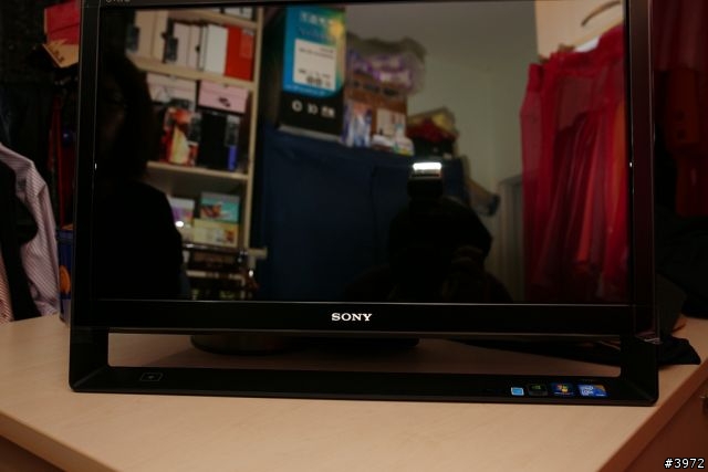 [簡易開箱]VAIO ALL IN ONE  L 系列