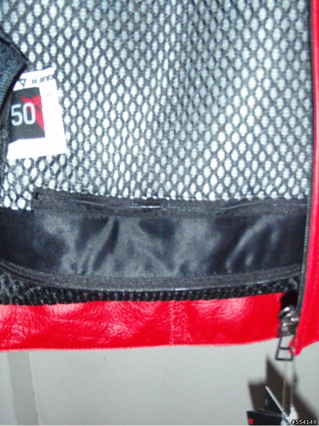 Dainese 皮衣開箱~~~