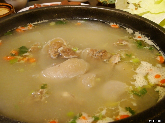 [強力推薦]發現超級好吃的薑母鴨(羊肉爐)-"饌石宴"