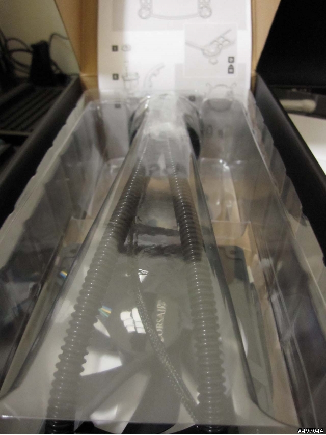 [開箱]Corsair H50簡易水冷散熱系統 開箱測試