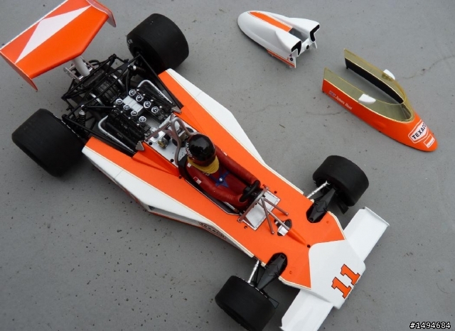 模型車收藏分享[028-Minichamps, 1/18, McLaren Ford M23, James Hunt, 1976]