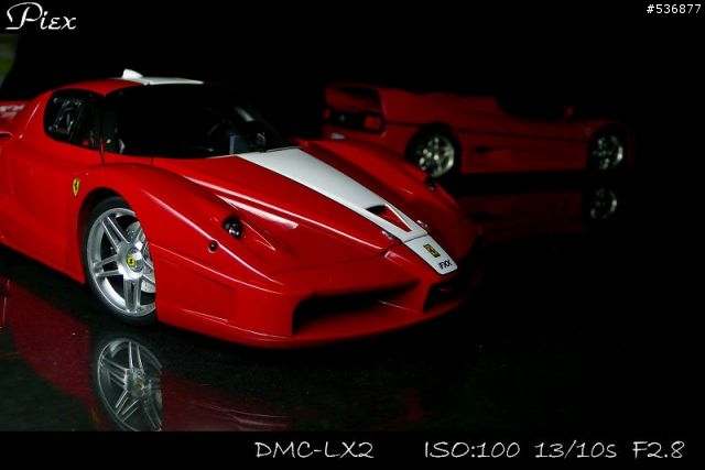 [1/18]ENZO Ferrari再進化－FXX