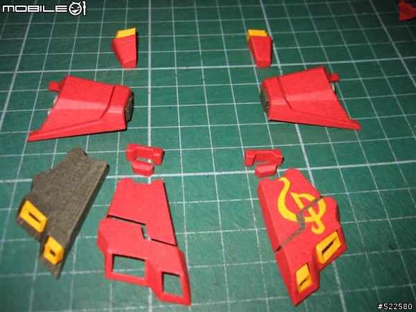 (紙模型)4/5更新浮遊砲    喜氣洋洋的沙薩比 SD Sazabi Ver.OP (PaperCraft)