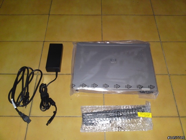 [開箱]HP EliteBook 8530w WB263PA
