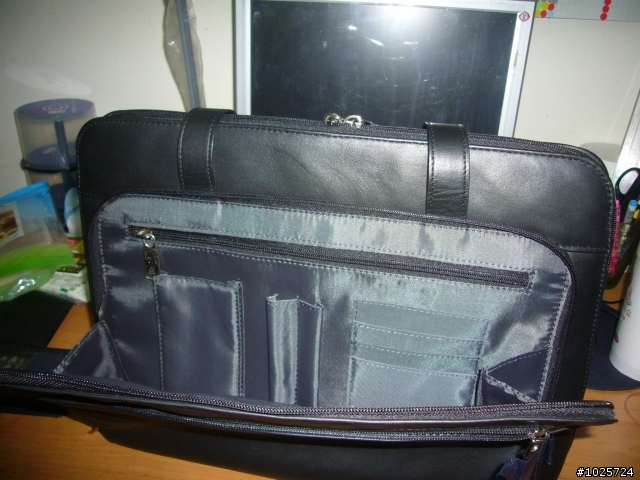 敗了 Kenneth Cole Reaction