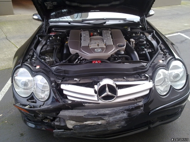 SL55 AMG 碰!!!!!! 唉...毀了