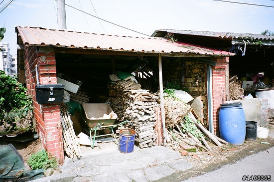 CONTAX TVS III + REALA ACE