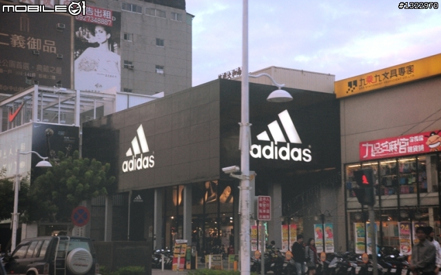 [久違的鞋評] adidas Top Ten Performance 復古+科技的籃球鞋