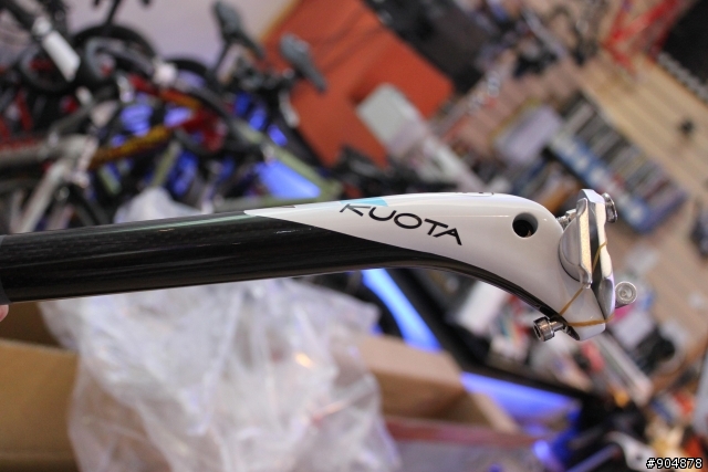 [開箱文]2010 AG2R KOM  車架開箱[成車圖補完]