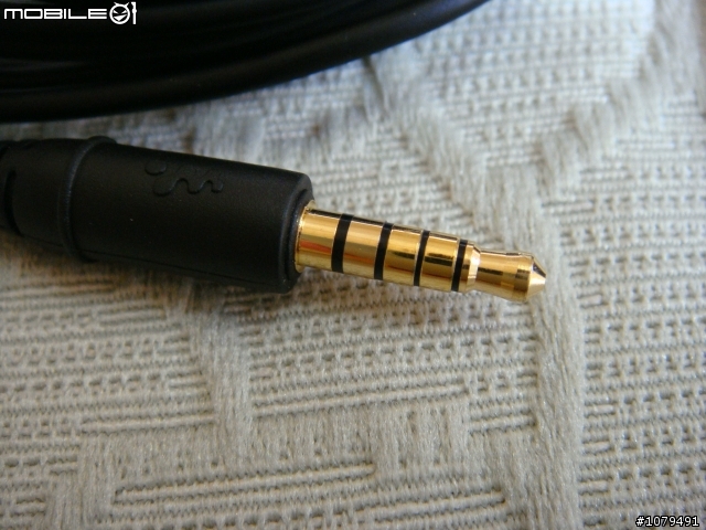 【開箱】Sony NWZ-A845之OLED螢幕有夠鮮艷～
