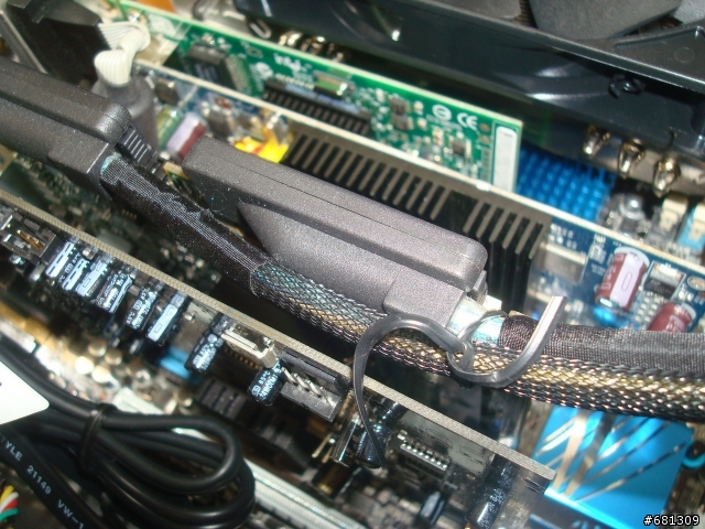 個人陣列伺服器分享~I7 920+ASUS P6X58D Permium+12GB DDR3 1600