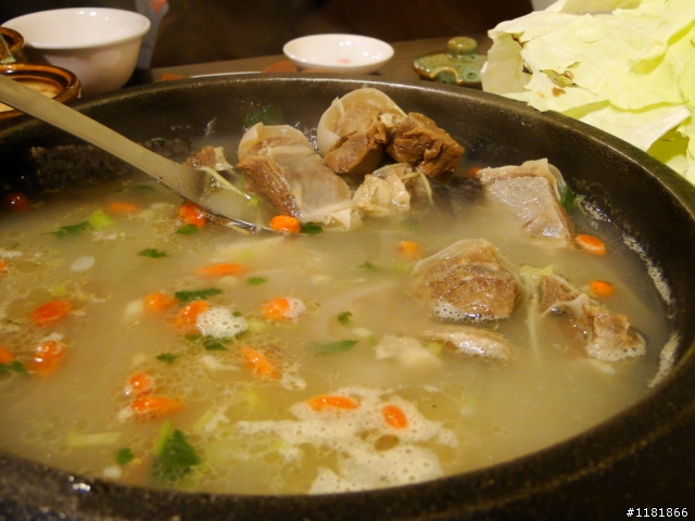 [強力推薦]發現超級好吃的薑母鴨(羊肉爐)-"饌石宴"