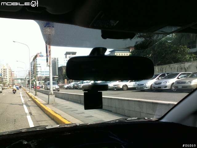 [開箱文] TE-CDVR002 1280X720 行車紀錄器 H.264 HDMI輸出 2.5" TFT LCD
