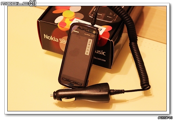 [純開箱] 智慧觸控超值首選～NOKIA 5800魅力紅 VS.換手機血淚史 （加映包膜實況）