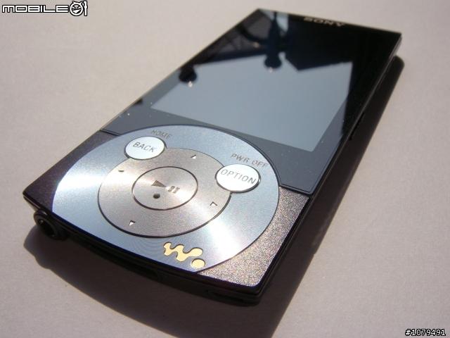 【開箱】Sony NWZ-A845之OLED螢幕有夠鮮艷～