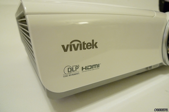 [開箱] 我的1080P投影夢實現啦─vivitek H1080投影機開箱分享