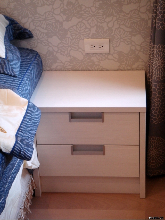 我的小窩 (updated, 客廳有時鐘了)