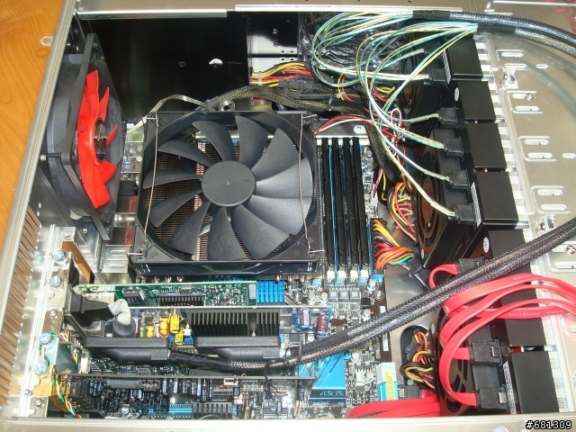 個人陣列伺服器分享~I7 920+ASUS P6X58D Permium+12GB DDR3 1600